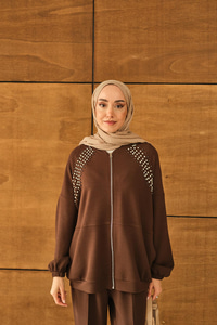 Omuz Taş Detay Takım Kahverengi