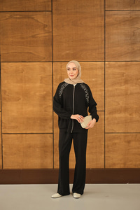 Omuz Taş Detay Takım Siyah