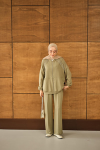 Omuz Taş Detay Takım Yeşil