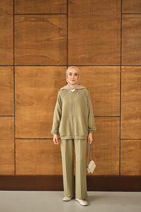 Omuz Taş Detay Takım Yeşil