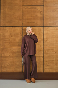 Omuz Vatkalı Takım Acı Kahve