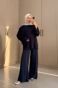 Omuz Vatkalı Takım Lacivert