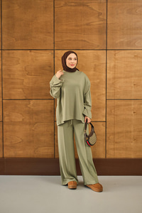 Omuz Vatkalı Takım Yeşil