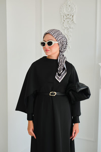 Omuzdan Şallı Scuba Elbise Siyah