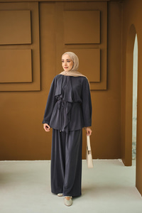 Omuzdan Volanlı Takım Füme