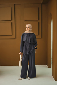 Omuzdan Volanlı Takım Füme