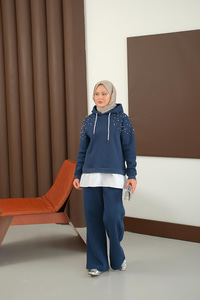 Omuzları Boncuk Detay İkili Takım Lacivert