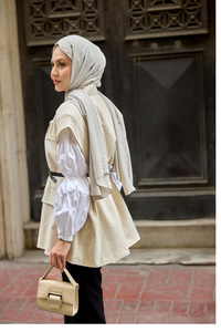 Omuzları Vatka Detaylı Keten Yelek Taş