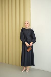 Omuzları Ve Beli Fırfır Detaylı Etekli Takım Lacivert