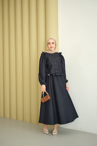 Omuzları Ve Beli Fırfır Detaylı Etekli Takım Lacivert