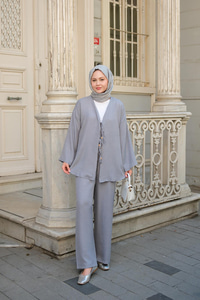 Ön Bağlama Detaylı Takım Gri