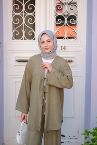 Ön Bağlama Detaylı Takım Küf Yeşil