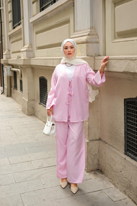 Ön Bağlama Detaylı Takım Pembe