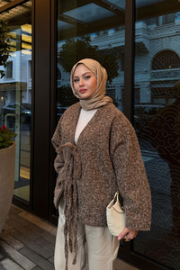 Ön Bağlamalı Buklet Kumaş Ceket Kahverengi