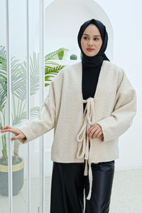 Ön Bağlamalı Buklet Kumaş Ceket Krem