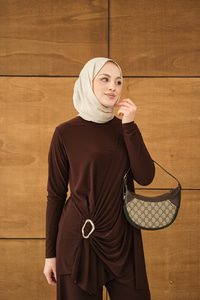 Ön Bağlamalı Süs Detay Takım Kahverengi