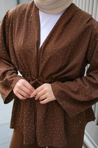 Ön Bağlamalı Taş Detay İkili Takım Kahverengi