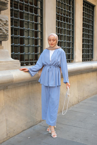 Ön Bağlamalı Taş Detay İkili Takım Mavi