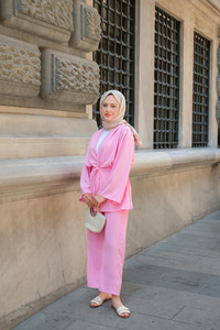 Ön Bağlamalı Taş Detay İkili Takım Pembe