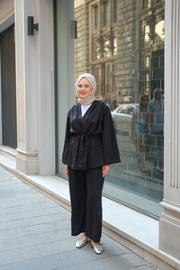 Ön Bağlamalı Taş Detay İkili Takım Siyah