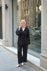 Ön Bağlamalı Taş Detay İkili Takım Siyah