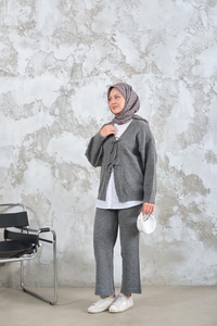 Ön Bağlamalı Triko Takım Antrasit