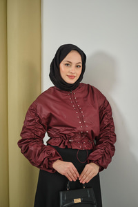 Ön Boncuk Detay Kısa Yağmurluk Bordo