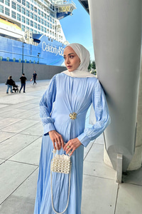 Ön Bronş Kırışık Elbise Mavi