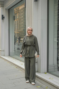 Ön Büzgülü İkili Takım Koyu Yeşil