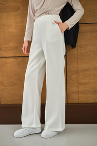 Ön Dikişli Bol Paça Pantolon Beyaz
