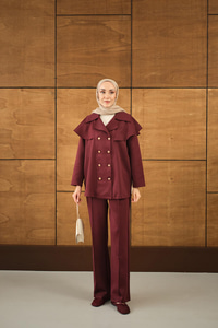 Ön Düğme Ve Biye Detaylı İkili Takım Bordo