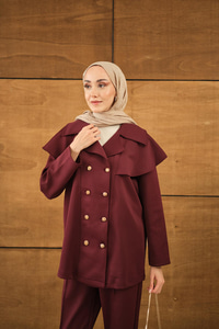 Ön Düğme Ve Biye Detaylı İkili Takım Bordo