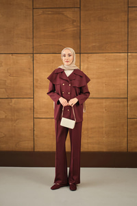 Ön Düğme Ve Biye Detaylı İkili Takım Bordo