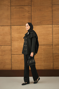 Ön Düğme Ve Biye Detaylı İkili Takım Siyah