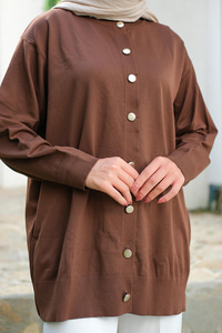 Ön Düğmeli Hırka Kahverengi