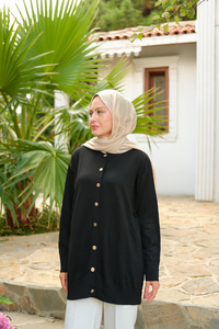 Ön Düğmeli Hırka Siyah