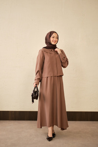 Ön Gizli Düğme Dtay Kısa Gömlek Takım Kahverengi