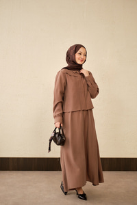 Ön Gizli Düğme Dtay Kısa Gömlek Takım Kahverengi