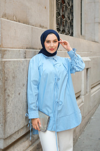 Ön Kurdele Detay Oval Kesim Gömlek  Bebe Mavi