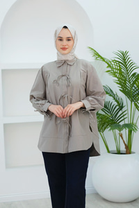 Ön Kurdele Detay Oval Kesim Gömlek Küf Yeşil