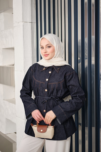 Ön Pileli Gold Düğme Detay Gömlek Lacivert