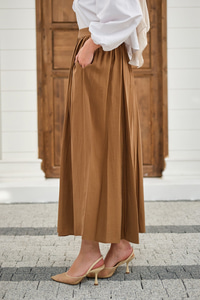 Önden Büzgülü Çift Cepli Etek Camel