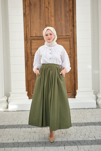 Önden Büzgülü Çift Cepli Etek Haki Yeşil