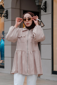 Önden Fermuarlı Eteği Fırfırlı Tunik Krem