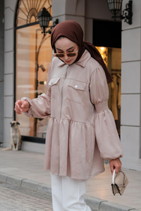 Önden Fermuarlı Eteği Fırfırlı Tunik Krem