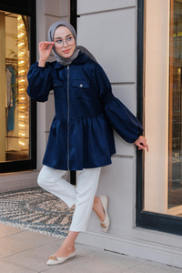 Önden Fermuarlı Eteği Fırfırlı Tunik Lacivert