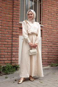 Önden Fırfır Detaylı İkili Takım Krem