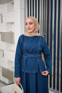 Önden Yırtmaçlı Beli Kemerli Takım Lacivert