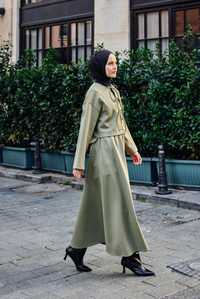 Önü Bağlamalı Etekli Takım Fıstık Yeşil