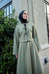 Önü Bağlamalı Etekli Takım Fıstık Yeşil